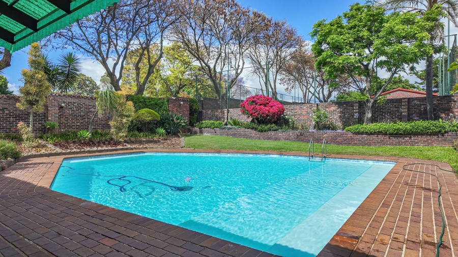 3 Bedroom Property for Sale in Douglasdale Gauteng