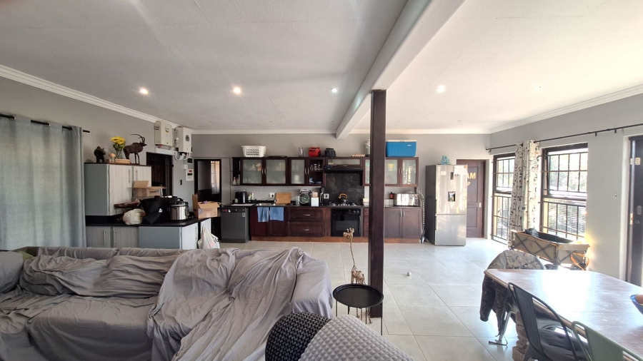 To Let 2 Bedroom Property for Rent in Ruimsig Gauteng