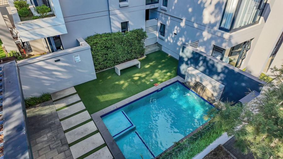 To Let 2 Bedroom Property for Rent in Rosebank Gauteng