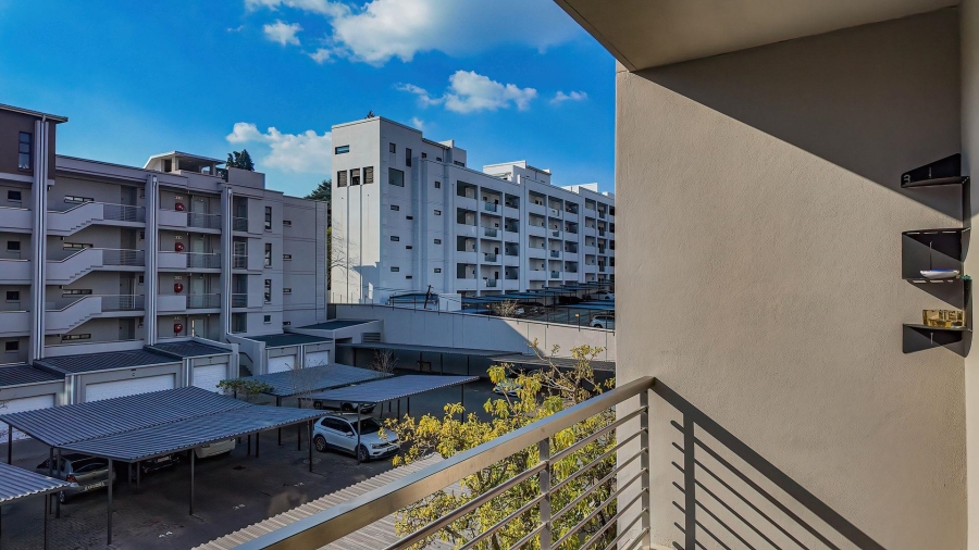 To Let 2 Bedroom Property for Rent in Rosebank Gauteng