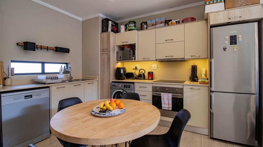 To Let 2 Bedroom Property for Rent in Rosebank Gauteng