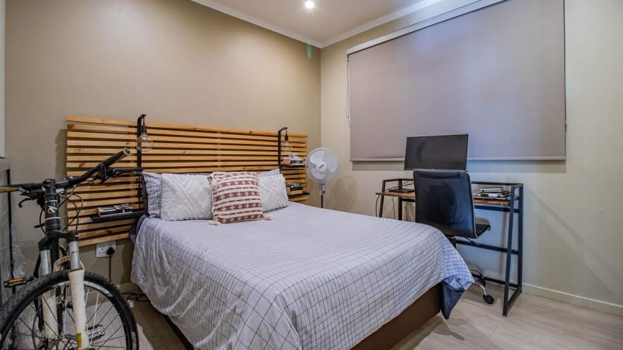 To Let 2 Bedroom Property for Rent in Rosebank Gauteng