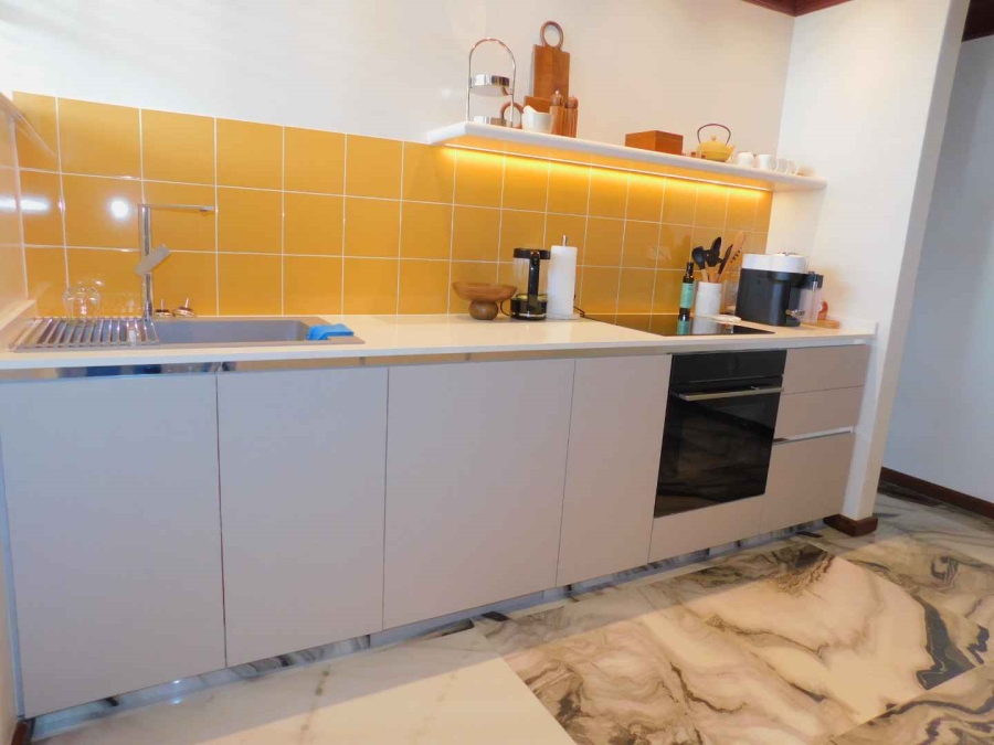 To Let 2 Bedroom Property for Rent in Illovo Gauteng