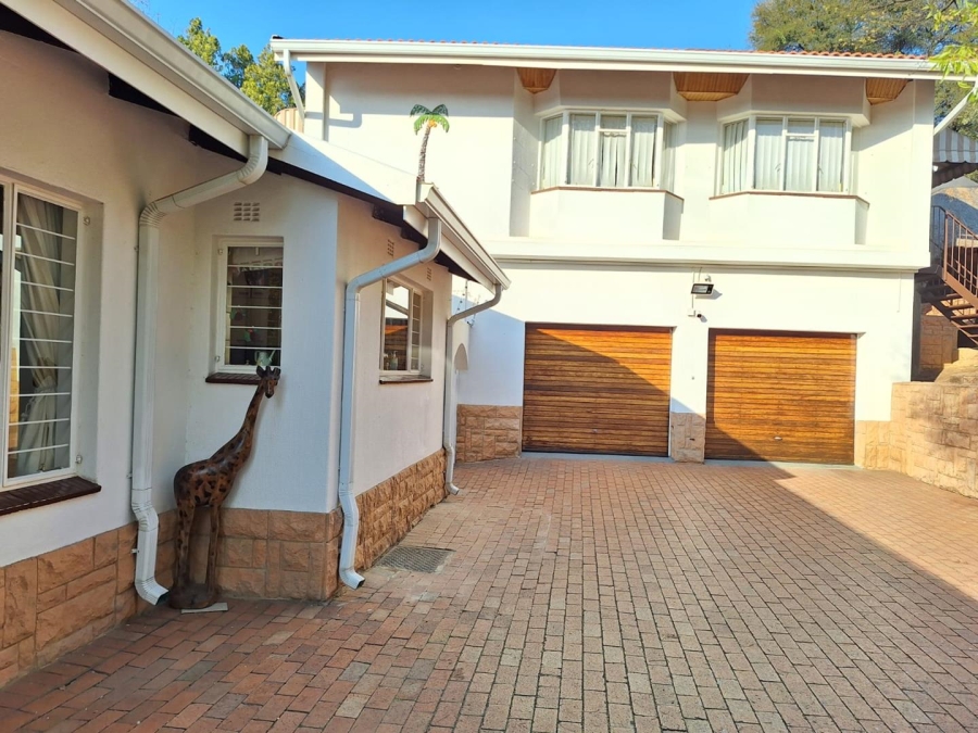 To Let 3 Bedroom Property for Rent in Fairland Gauteng