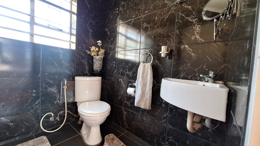 To Let 3 Bedroom Property for Rent in Randpark Ridge Gauteng