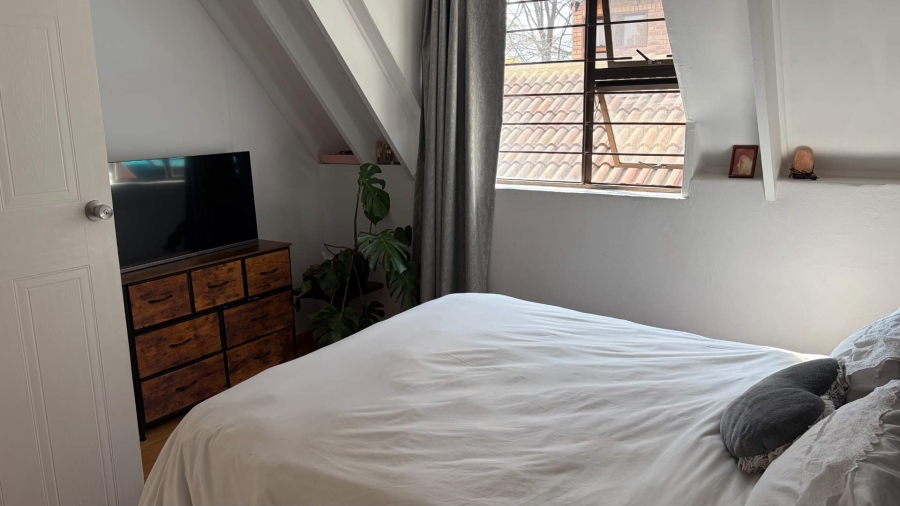 To Let 2 Bedroom Property for Rent in Parkmore Gauteng