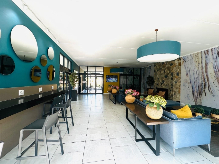 1 Bedroom Property for Sale in Crowthorne AH Gauteng