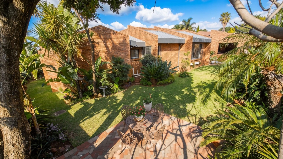 3 Bedroom Property for Sale in Waterkloof Ridge Gauteng