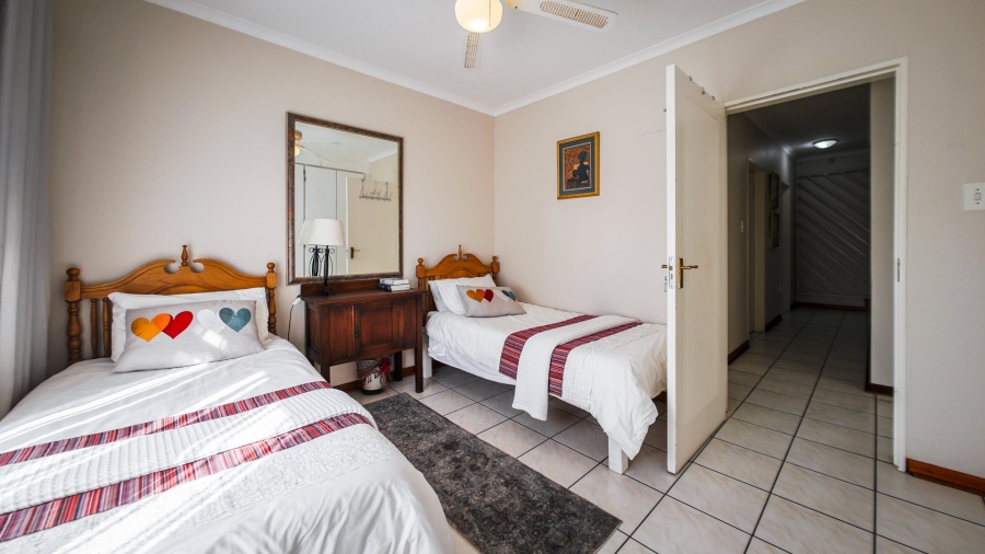 3 Bedroom Property for Sale in Waterkloof Ridge Gauteng