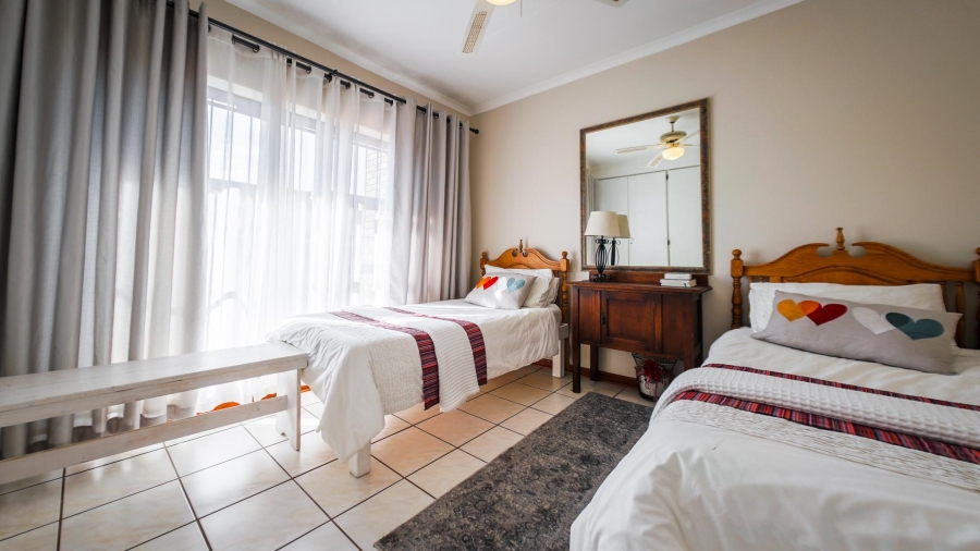 3 Bedroom Property for Sale in Waterkloof Ridge Gauteng