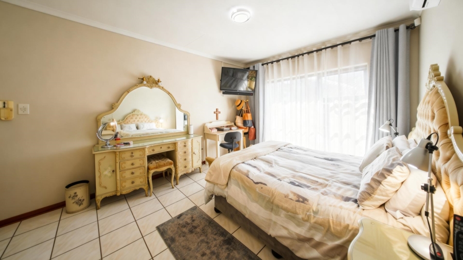 3 Bedroom Property for Sale in Waterkloof Ridge Gauteng