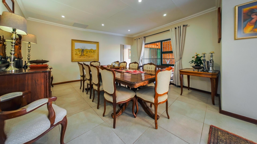 3 Bedroom Property for Sale in Waterkloof Ridge Gauteng