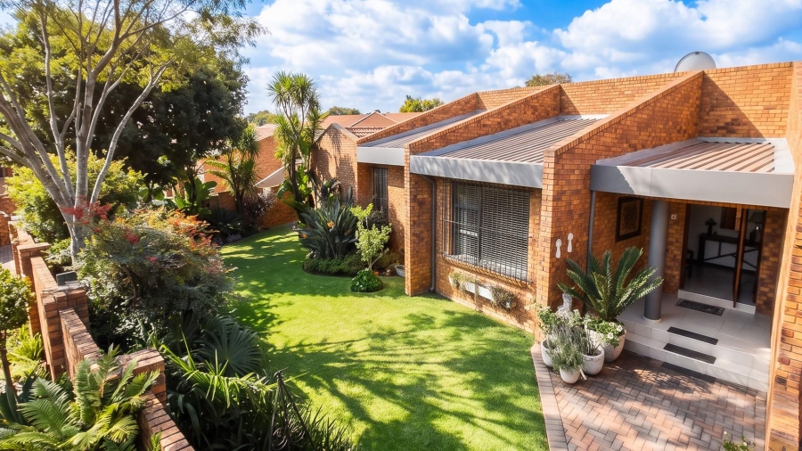 3 Bedroom Property for Sale in Waterkloof Ridge Gauteng
