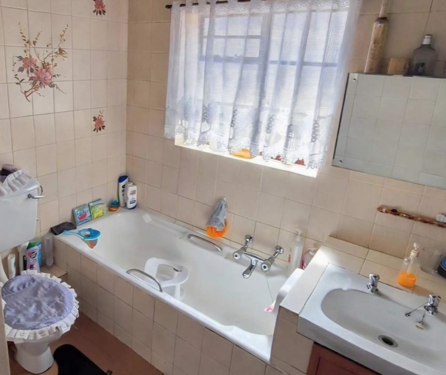 3 Bedroom Property for Sale in The Hill Gauteng