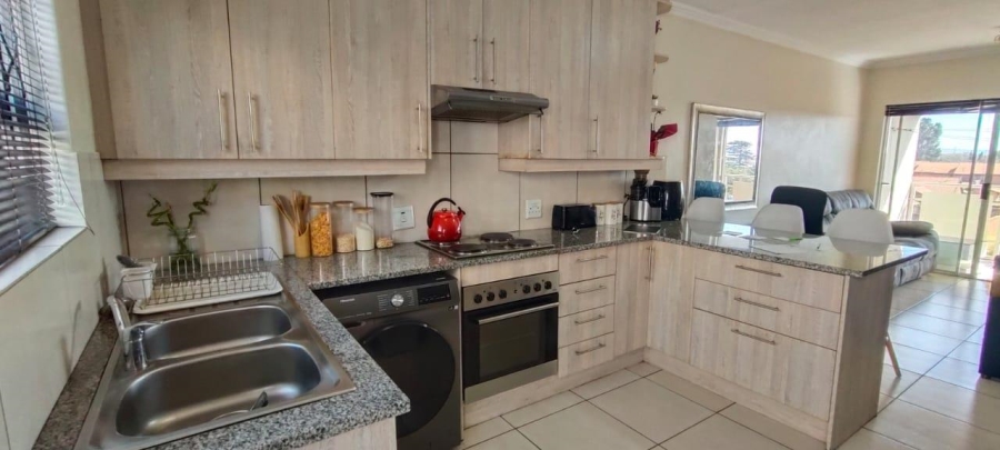 2 Bedroom Property for Sale in Mayberry Park Gauteng