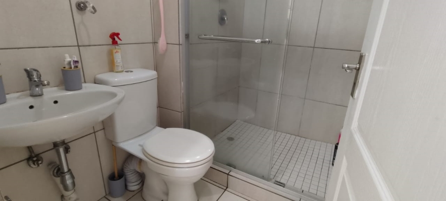 2 Bedroom Property for Sale in Mayberry Park Gauteng