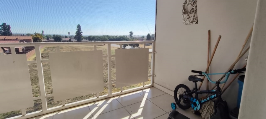 2 Bedroom Property for Sale in Mayberry Park Gauteng