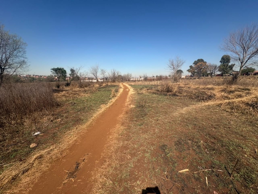 0 Bedroom Property for Sale in Clayville Gauteng