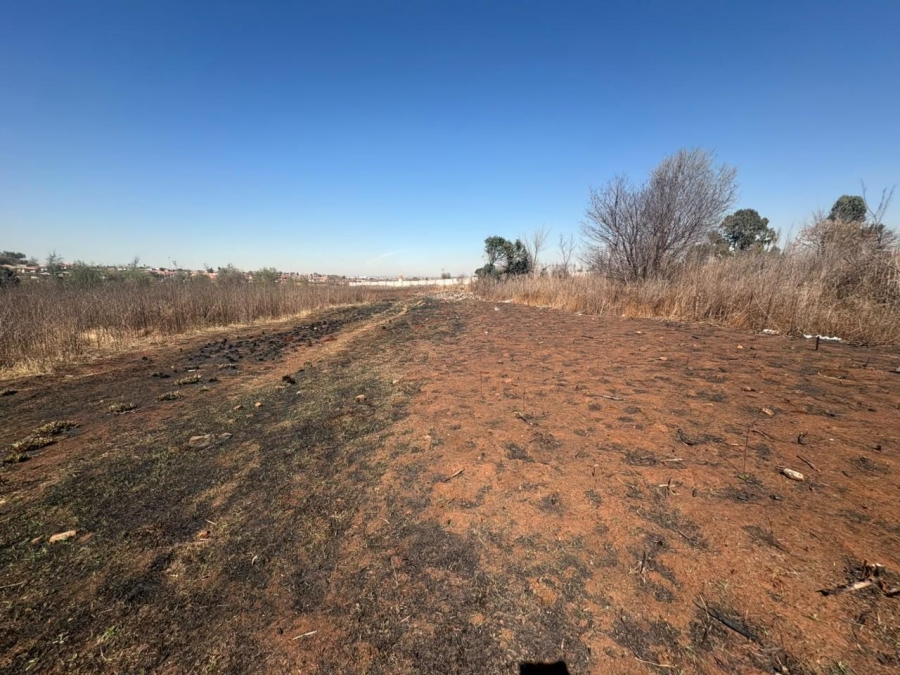 0 Bedroom Property for Sale in Clayville Gauteng