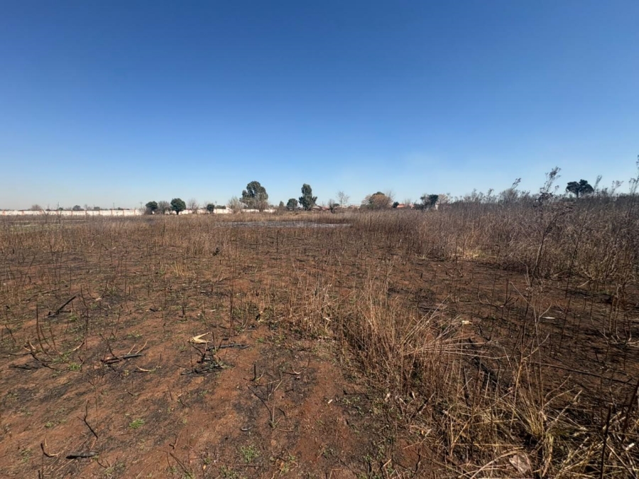 0 Bedroom Property for Sale in Clayville Gauteng