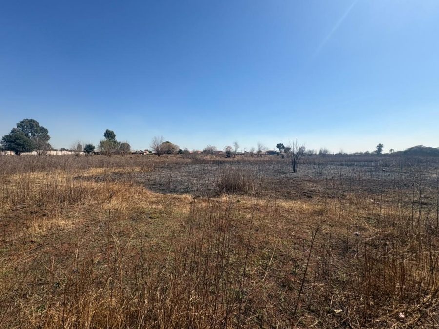 0 Bedroom Property for Sale in Clayville Gauteng