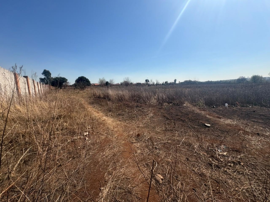 0 Bedroom Property for Sale in Clayville Gauteng