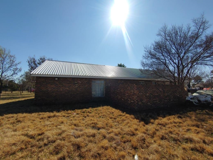 3 Bedroom Property for Sale in Boltonwold Gauteng