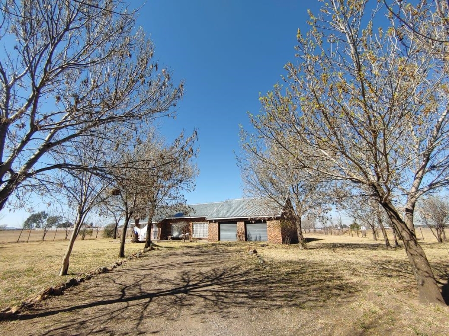 3 Bedroom Property for Sale in Boltonwold Gauteng