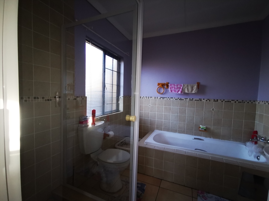 To Let 3 Bedroom Property for Rent in Meyersig Lifestyle Estate Gauteng