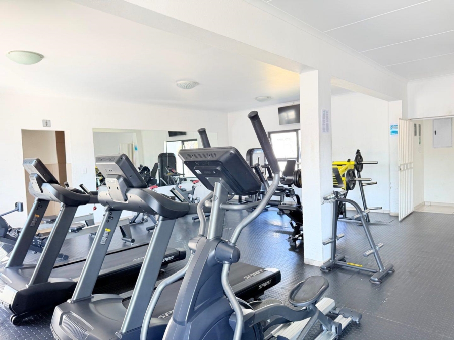 2 Bedroom Property for Sale in Erand Gardens Gauteng