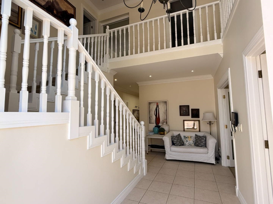 To Let 8 Bedroom Property for Rent in Hyde Park Gauteng