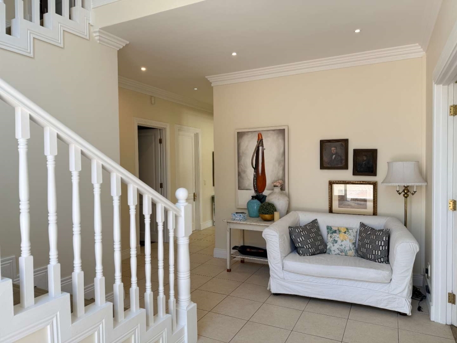To Let 8 Bedroom Property for Rent in Hyde Park Gauteng