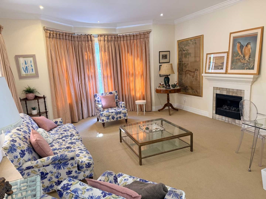 To Let 8 Bedroom Property for Rent in Hyde Park Gauteng