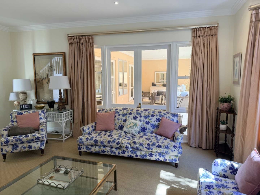 To Let 8 Bedroom Property for Rent in Hyde Park Gauteng
