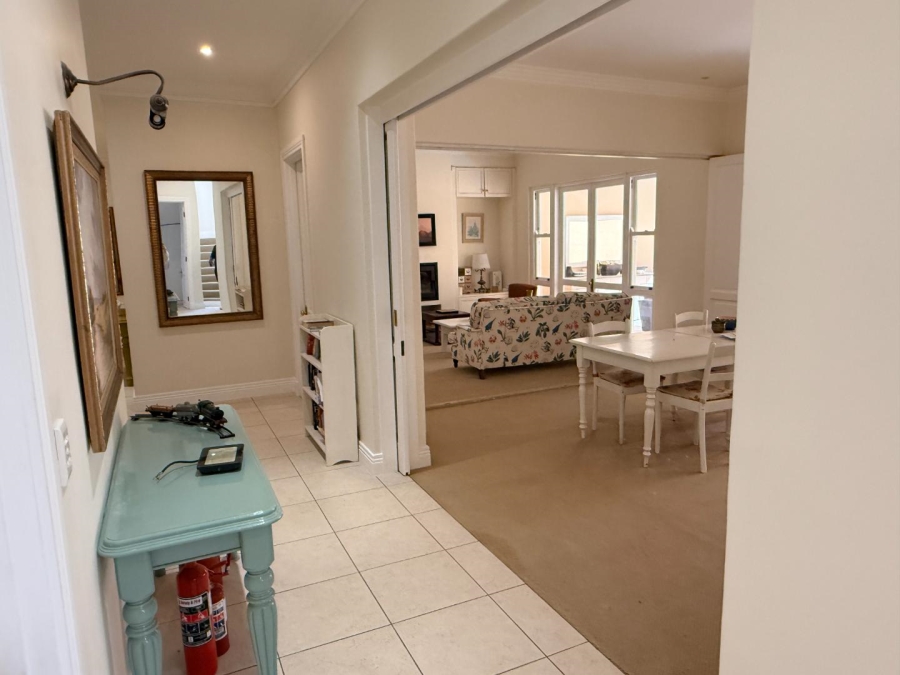 To Let 8 Bedroom Property for Rent in Hyde Park Gauteng