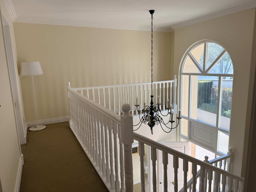 To Let 8 Bedroom Property for Rent in Hyde Park Gauteng