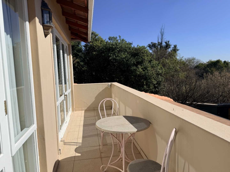 To Let 8 Bedroom Property for Rent in Hyde Park Gauteng
