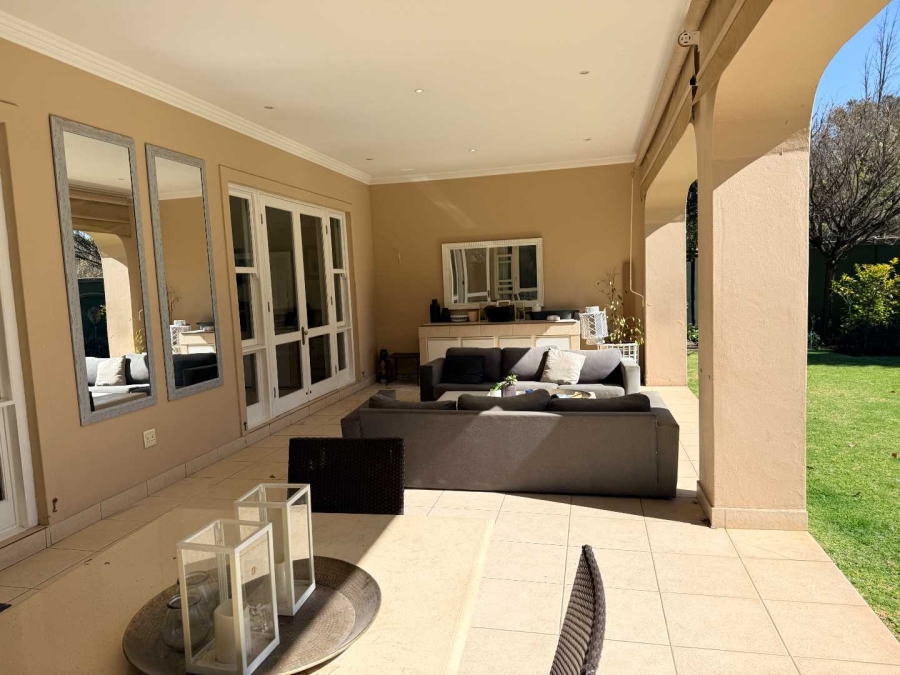 To Let 8 Bedroom Property for Rent in Hyde Park Gauteng