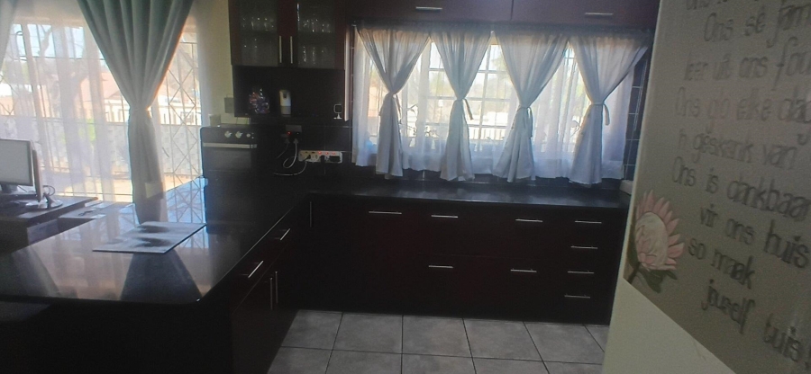 3 Bedroom Property for Sale in Ravensklip Gauteng