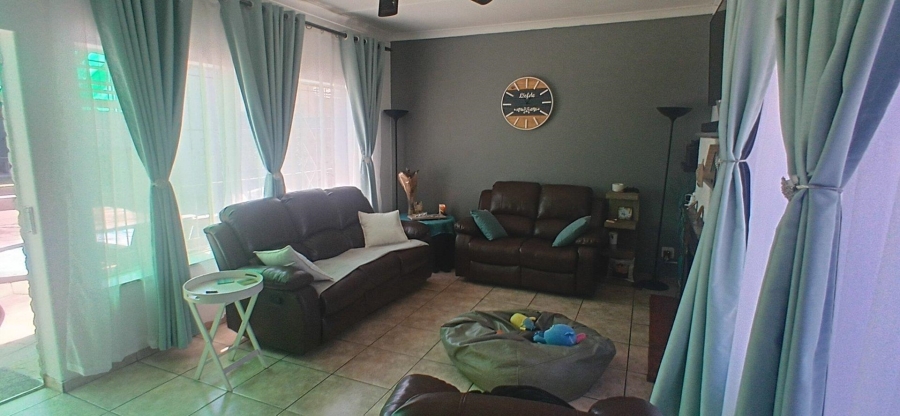 3 Bedroom Property for Sale in Ravensklip Gauteng