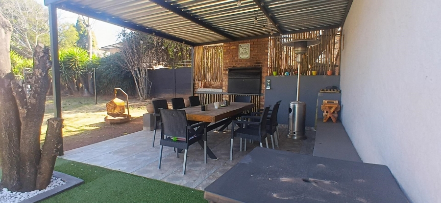 3 Bedroom Property for Sale in Ravensklip Gauteng