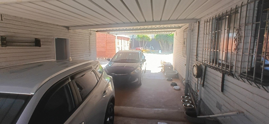 3 Bedroom Property for Sale in Ravensklip Gauteng