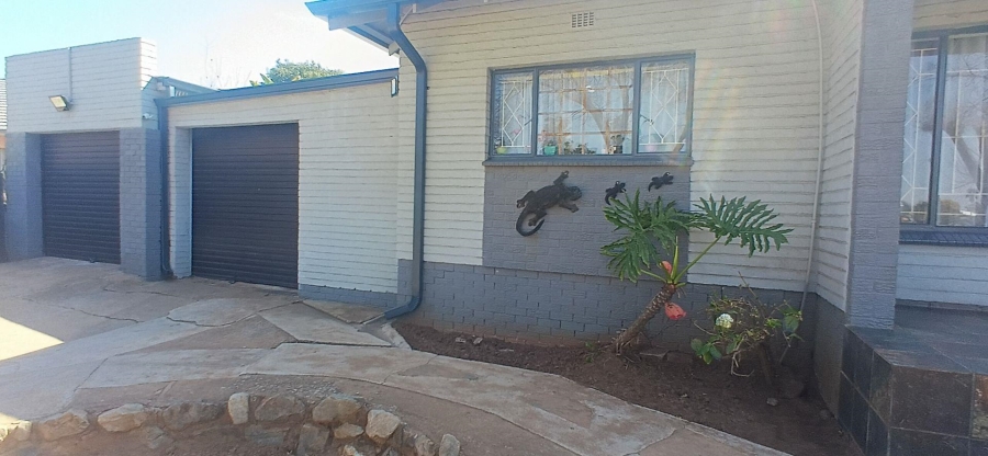 3 Bedroom Property for Sale in Ravensklip Gauteng