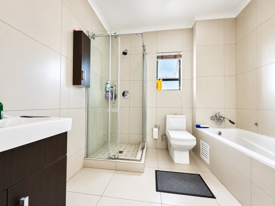 2 Bedroom Property for Sale in Carlswald Gauteng