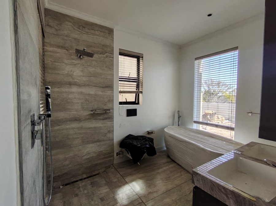 To Let 3 Bedroom Property for Rent in Bryanston Gauteng