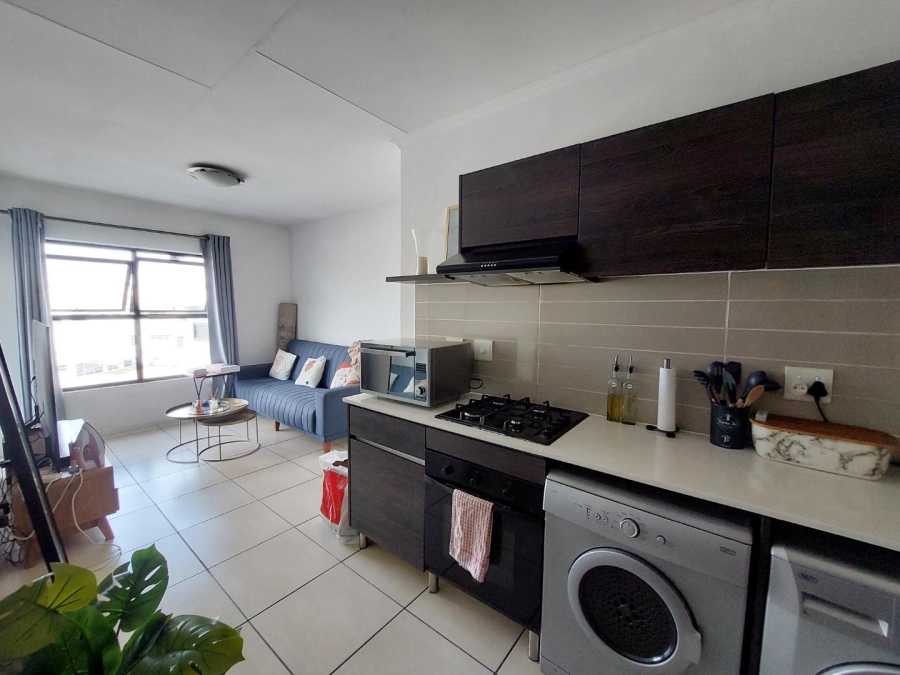 To Let 1 Bedroom Property for Rent in Olivedale Gauteng