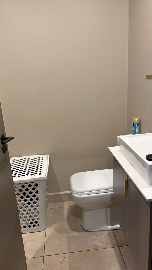 To Let 1 Bedroom Property for Rent in Sandown Gauteng
