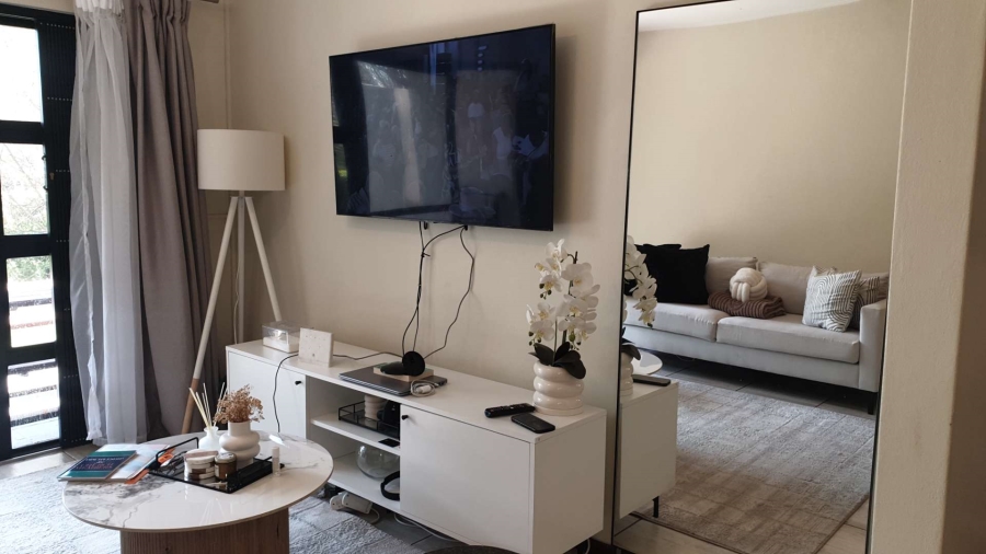 1 Bedroom Property for Sale in Jackal Creek Golf Estate Gauteng