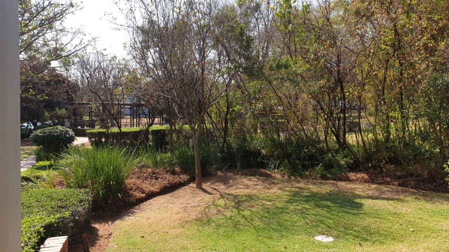 1 Bedroom Property for Sale in Jackal Creek Golf Estate Gauteng