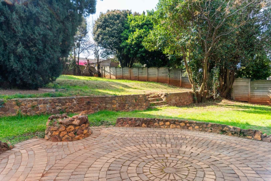 0 Bedroom Property for Sale in Lindhaven Gauteng